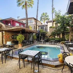 Apartment Excellent Flat Near Hadrians Gate, Antalya